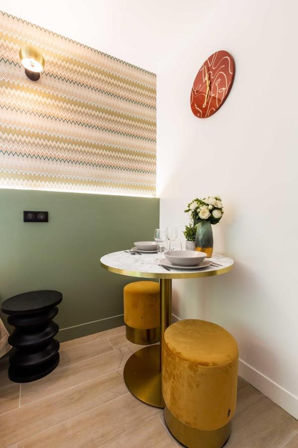 Appartement Cosy Studio - Parc Des Expositions Tour Eiffel 11 *